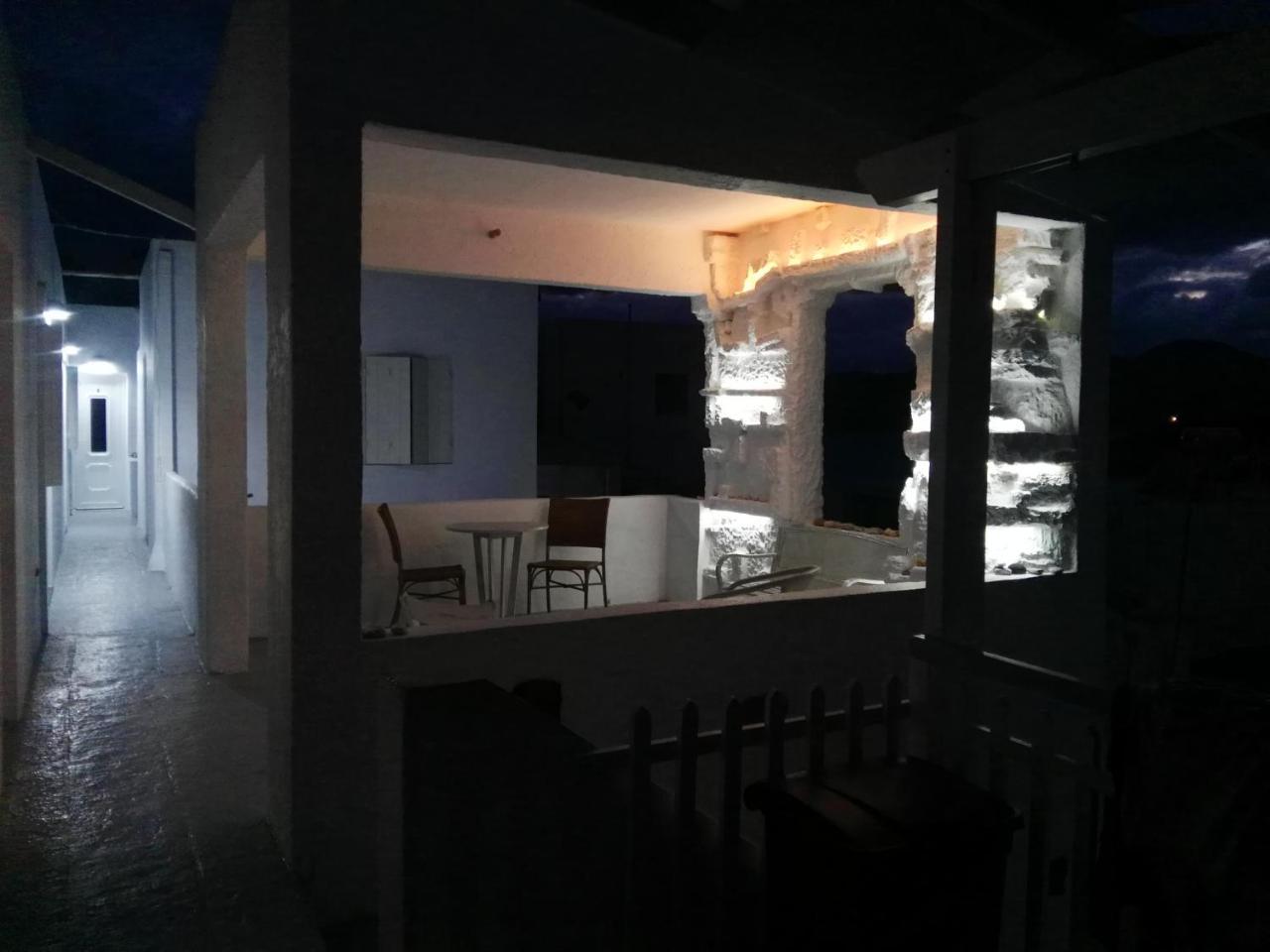 Bella Vista Hotel Adamantas  Exterior photo
